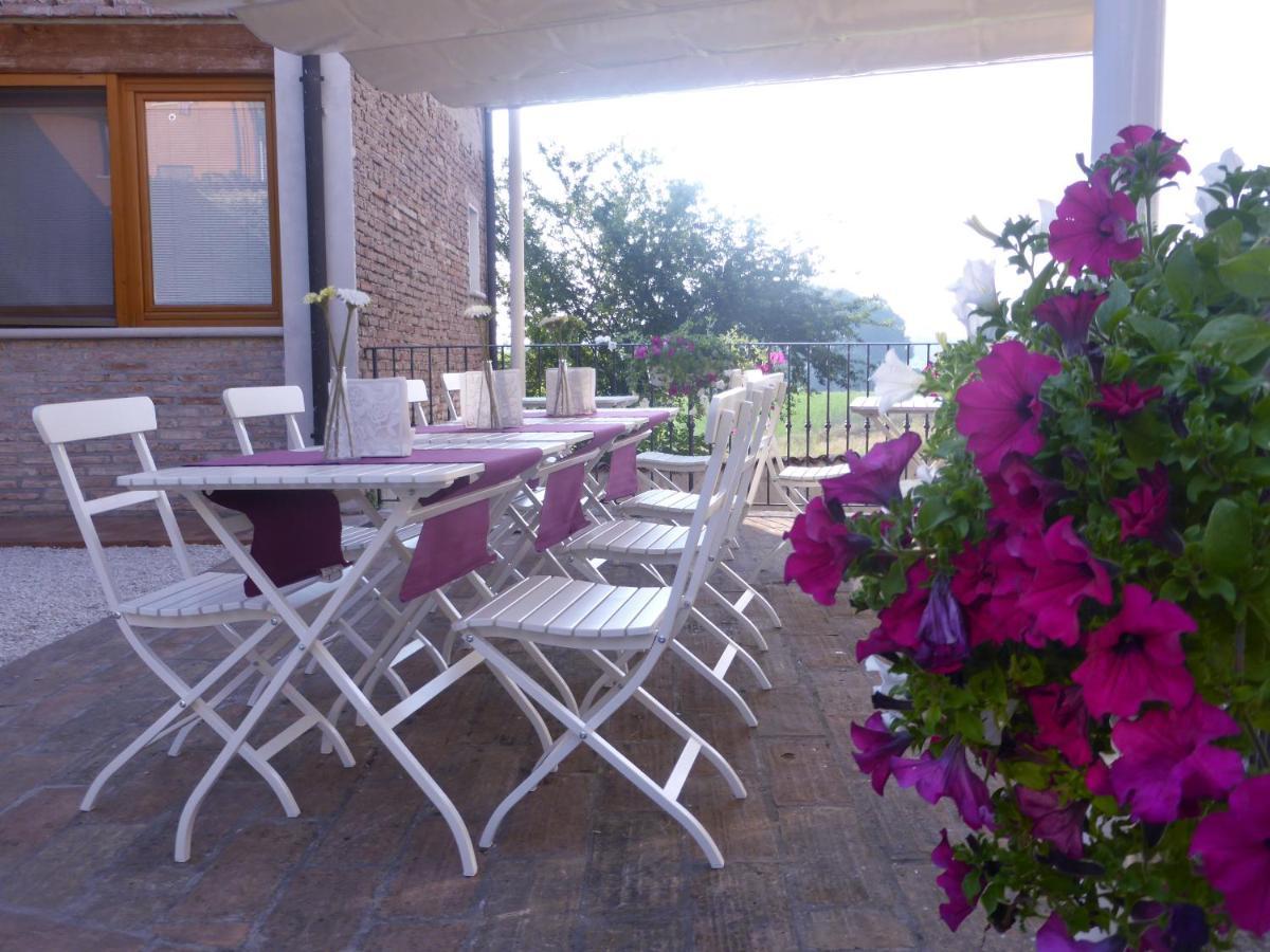 Bed & Breakfast Carpe Diem Solferino Buitenkant foto